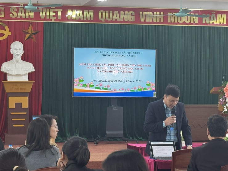 Phú Xuyên kiểm tra công tác phổ cập giáo dục và xóa mù chữ năm 2025- Ảnh 2.