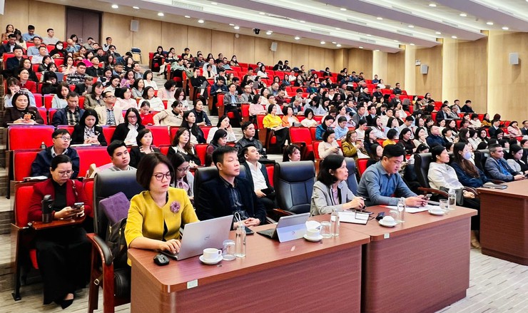 Tập huấn nghiệp vụ công tác Văn phòng cấp ủy năm 2025 cho các cơ quan, đơn vị thuộc UBND Thành phố Hà Nội- Ảnh 1.