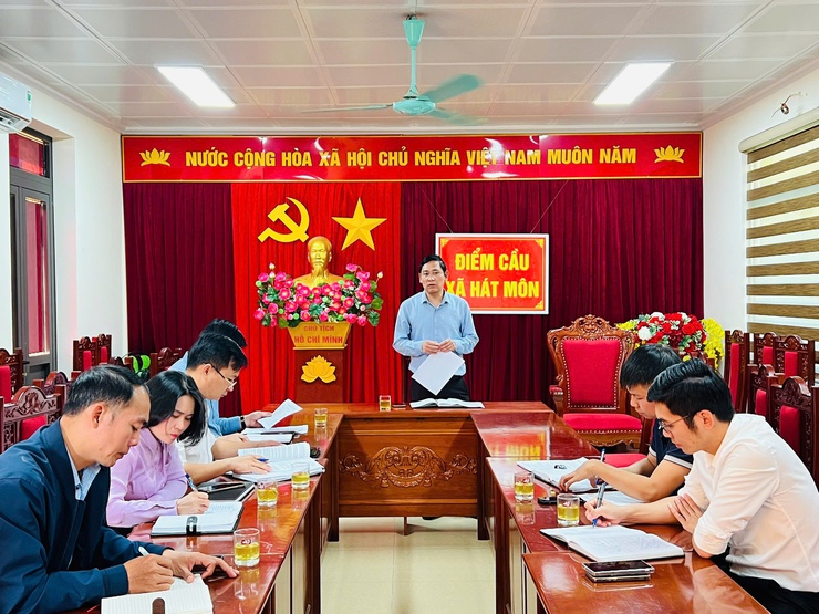 Thường trực HĐND xã Hát Môn: Giám sát về công tác quản lý, sử dụng tài sản công là nhà, đất sau sáp nhập các xã trên địa bàn xã Hát Môn.- Ảnh 1.