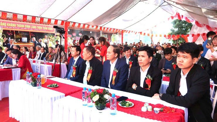 Thôn Lưu Khê và thôn Trần Đăng Xã Ứng Thiên tổ chức lễ khánh thành Đình làng: Gìn giữ và lan tỏa giá trị văn hóa truyền thống- Ảnh 9.