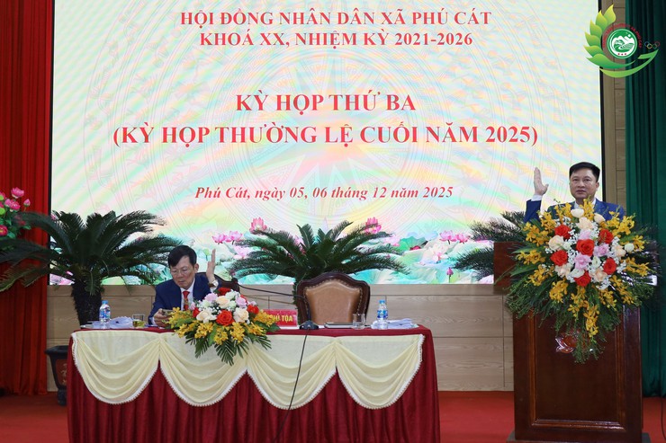 Khai mạc kỳ họp thứ Ba HĐND xã Phú Cát kháo XX, nhiệm kỳ 2025 – 2030- Ảnh 13.