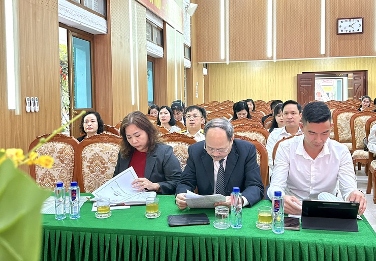 UBND xã Thư Lâm tổ chức Hội nghị giao chỉ tiêu Kế hoạch phát triển kinh tế – xã hội, biên chế và dự toán thu, chi ngân sách năm 2026.- Ảnh 4.