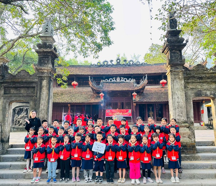Trường Tiểu học Thúy Lĩnh tổ chức tốt hoạt động học tập trải nghiệm ngoại khóa học kỳ I cho học sinh, năm học 2025-2026- Ảnh 2.