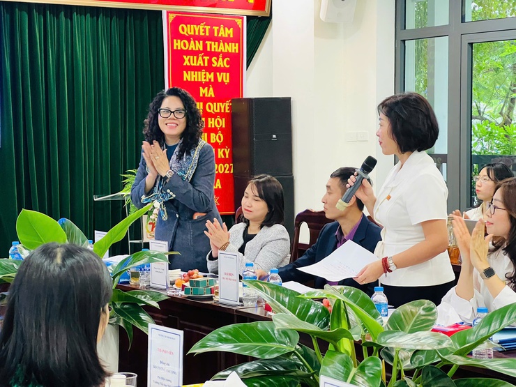 Trường tiểu học Thịnh Hào đón đoàn khảo sát Sở Giáo dục và Đào tạo Hà Nội phục vụ công tác công nhận trường đạt chuẩn Quốc gia- Ảnh 5.