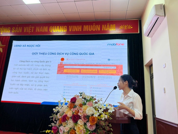 UBND Xã Ngọc Hồi Triển Khai Chiến Dịch Hỗ Trợ Người Dân Tạo và Sử Dụng Chứng Thư Chữ Ký Số Công Cộng Trên Ứng Dụng VneID- Ảnh 1.