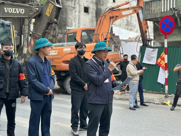 PHƯỜNG LÁNG TIẾP TỤC TỔ CHỨC CƯỠNG CHẾ THU HỒI ĐẤT ĐẢM BẢO TIẾN ĐỘ DỰ ÁN ĐƯỜNG VÀNH ĐAI 1- Ảnh 1.