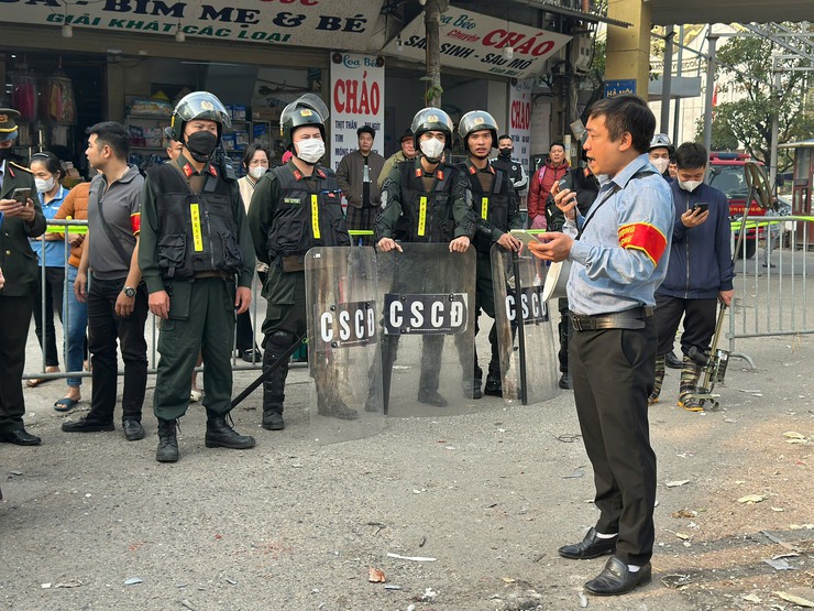 PHƯỜNG LÁNG TIẾP TỤC TỔ CHỨC CƯỠNG CHẾ THU HỒI ĐẤT ĐẢM BẢO TIẾN ĐỘ DỰ ÁN ĐƯỜNG VÀNH ĐAI 1- Ảnh 3.