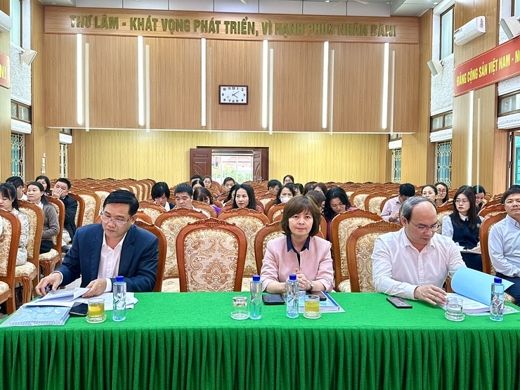 UBND xã Thư Lâm tổ chức Hội nghị giao chỉ tiêu Kế hoạch phát triển kinh tế – xã hội, biên chế và dự toán thu, chi ngân sách năm 2026.- Ảnh 1.