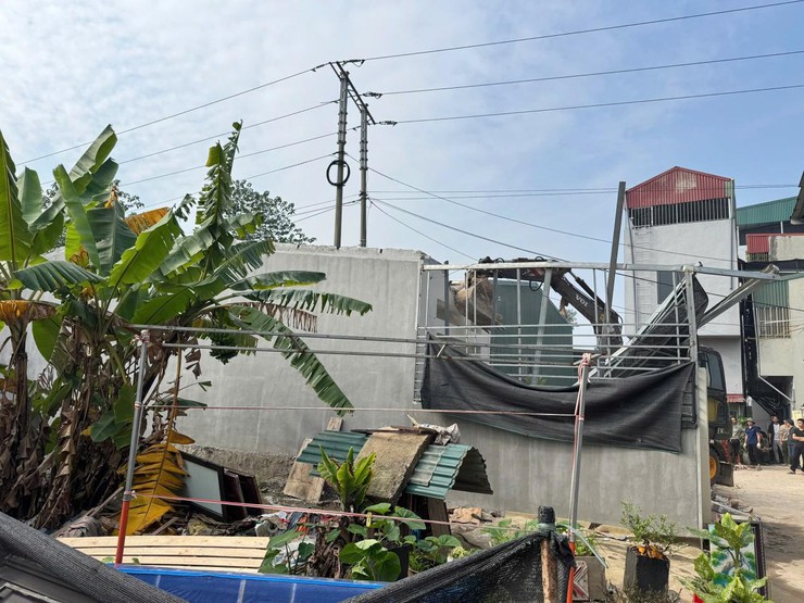 Xã An Khánh: Cưỡng chế tháo dỡ công trình vi phạm trên đất nông nghiệp- Ảnh 2.