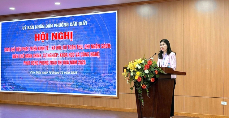 HỘI NGHỊ GIAO CHỈ TIÊU PHÁT TRIỂN KINH TẾ - XÃ HỘI, DỰ TOÁN THU, CHI NGÂN SÁCH, BIÊN CHẾ HÀNH CHÍNH, SỰ NGHIỆP; KHOA HỌC CÔNG NGHỆ; PHÁT ĐỘNG PHONG TRÀO THI ĐUA NĂM 2026- Ảnh 5.