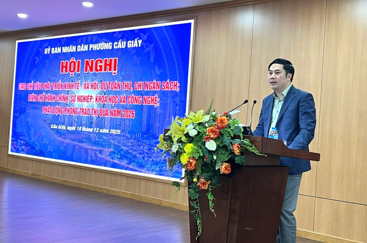 HỘI NGHỊ GIAO CHỈ TIÊU PHÁT TRIỂN KINH TẾ - XÃ HỘI, DỰ TOÁN THU, CHI NGÂN SÁCH, BIÊN CHẾ HÀNH CHÍNH, SỰ NGHIỆP; KHOA HỌC CÔNG NGHỆ; PHÁT ĐỘNG PHONG TRÀO THI ĐUA NĂM 2026- Ảnh 6.