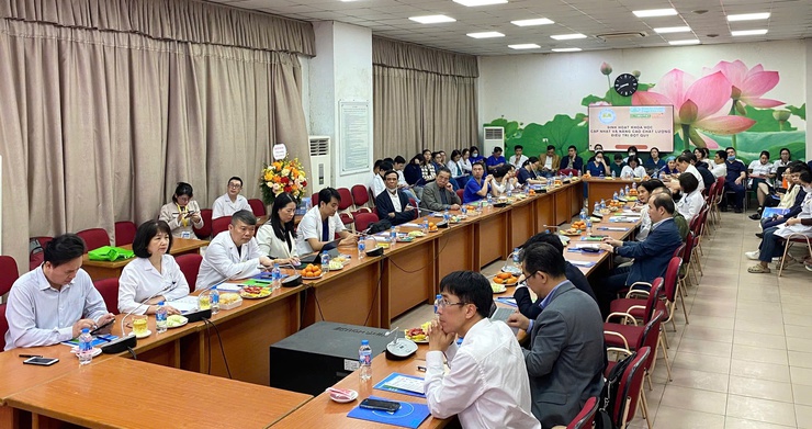 Bệnh viện Thanh Nhàn tổ chức Hội thảo khoa học nâng cao chất lượng điều trị đột quỵ- Ảnh 1.
