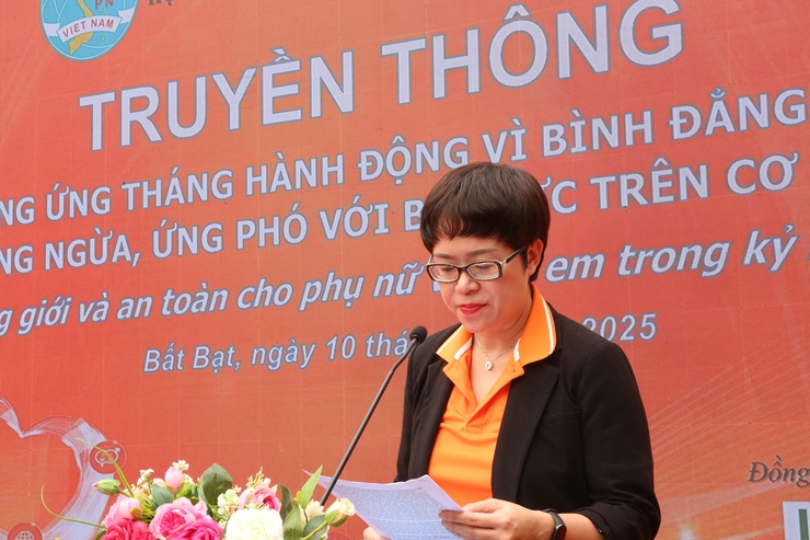 Lan tỏa thông điệp bình đẳng giới và trao gửi yêu thương tại xã Bất Bạt- Ảnh 3.