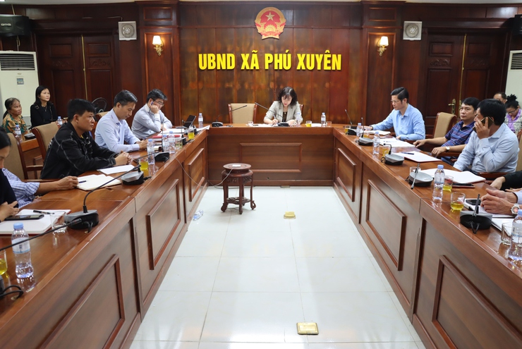 Hội nghị triển khai một số nội dung công việc đảm bảo công tác vệ sinh môi trường- Ảnh 1.