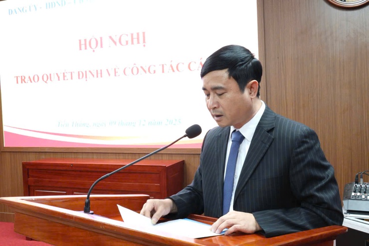 Xã Tiến Thắng trao các quyết định bổ nhiệm cán bộ- Ảnh 3.