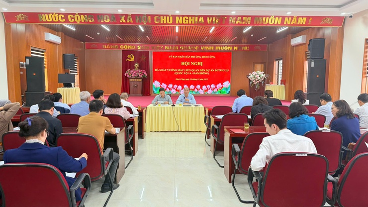 Phường Định Công báo cáo tiến độ giải phóng mặt bằng tuyến đường 2,5 (Quốc lộ 1A - Đàm Hồng)- Ảnh 1.