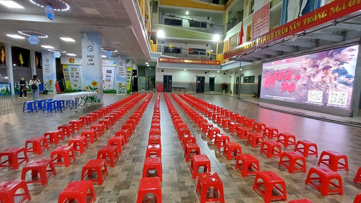 Mưa Đỏ – Ngọn Lửa Tự Hào Dân Tộc Giữa Lòng Ba Đình- Ảnh 3.