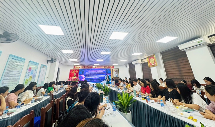 Trường Trung học cơ sở thị trấn Phúc Thọ đẩy mạnh chuyển đổi số, nâng cao hiệu quả quản trị và chất lượng giáo dục- Ảnh 5.