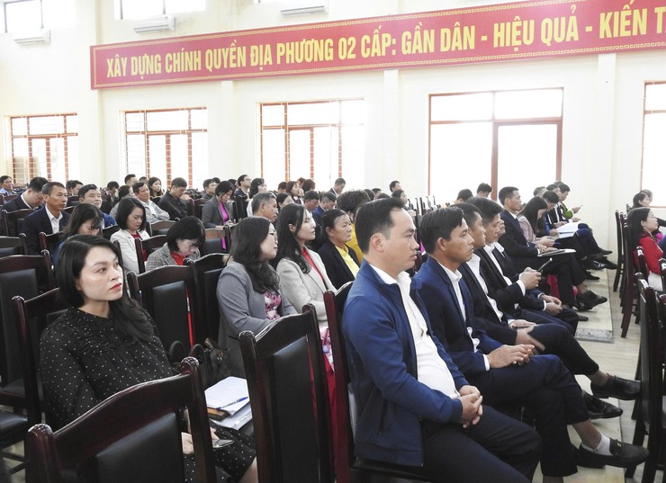 HĐND XÃ TRUNG GIÃ TỔ CHỨC KỲ HỌP CUỐI NĂM 2025: QUYẾT TÂM VƯỢT KHÓ, ĐẠT TĂNG TRƯỞNG KINH TẾ ẤN TƯỢNG- Ảnh 13.