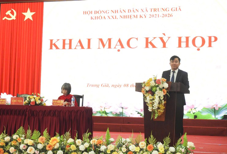 HĐND XÃ TRUNG GIÃ TỔ CHỨC KỲ HỌP CUỐI NĂM 2025: QUYẾT TÂM VƯỢT KHÓ, ĐẠT TĂNG TRƯỞNG KINH TẾ ẤN TƯỢNG- Ảnh 1.