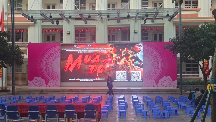 Mưa Đỏ – Ngọn Lửa Tự Hào Dân Tộc Giữa Lòng Ba Đình- Ảnh 4.