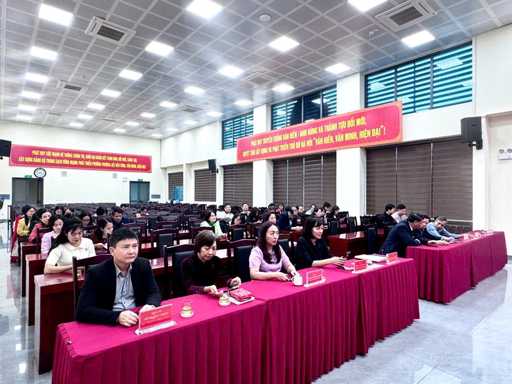 Đảng ủy phường Phương Liệt tham gia Hội nghị toàn quốc tổng kết công tác phòng, chống tham nhũng, lãng phí, tiêu cực nhiệm kỳ Đại hội XIII của Đảng- Ảnh 1.