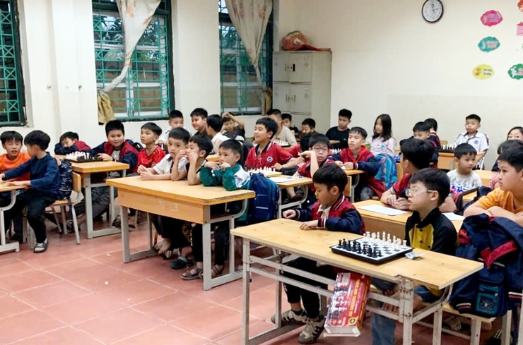 Lớp năng khiếu thể thao của Trung tâm Văn hóa - Thông tin và Thể thao xã Thượng Phúc thu hút trên 70 học sinh tham gia- Ảnh 1.