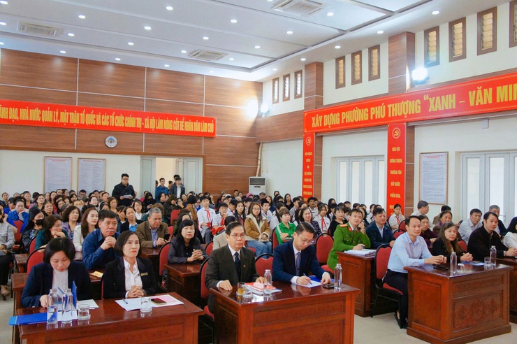 Phường Phú Thượng tổ chức Lễ phát động hưởng ứng tháng hành động vì bình đẳng giới và phòng chống bạo lực trên cơ sở giới năm 2025- Ảnh 1.