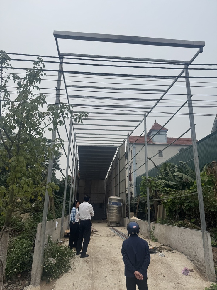 Công dân tự giác tháo dỡ công trình vi phạm, UBND xã Vĩnh Thanh dừng kế hoạch cưỡng chế- Ảnh 2.