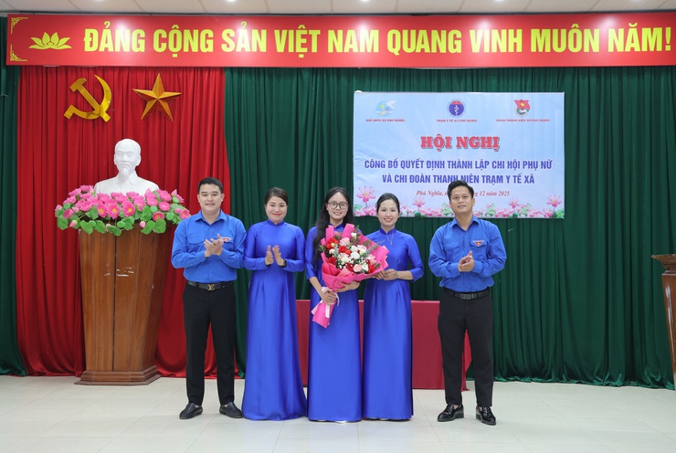 Trạm Y tế xã Phú Nghĩa tổ chức Hội nghị công bố quyết định thành lập và ra mắt Chi hội Phụ nữ, Chi đoàn Thanh niên- Ảnh 9.