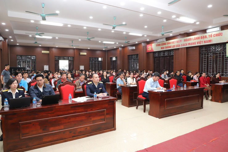 Hội nghị triển khai tuyên truyền công tác chuyển đổi mô hình, phương pháp quản lý thuế đối với hộ kinh doanh khi xoá bỏ thuế khoán từ ngày 1/1/2026- Ảnh 2.