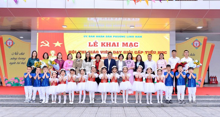 PHƯỜNG LĨNH NAM TỔ CHỨC HỘI THI GIÁO VIÊN DẠY GIỎI CẤP TIỂU HỌC, NĂM HỌC 2025 -2026- Ảnh 5.