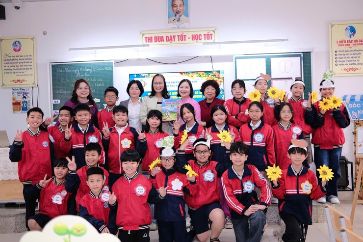 PHƯỜNG LĨNH NAM TỔ CHỨC HỘI THI GIÁO VIÊN DẠY GIỎI CẤP TIỂU HỌC, NĂM HỌC 2025 -2026- Ảnh 8.