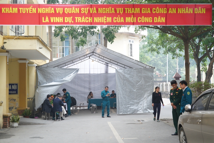 Chương Mỹ khám tuyển nghĩa vụ quân sự, nghĩa vụ công an nhân dân năm 2026 - Ảnh 1.