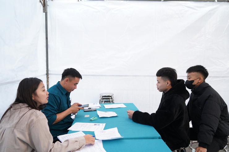 Chương Mỹ khám tuyển nghĩa vụ quân sự, nghĩa vụ công an nhân dân năm 2026 - Ảnh 2.