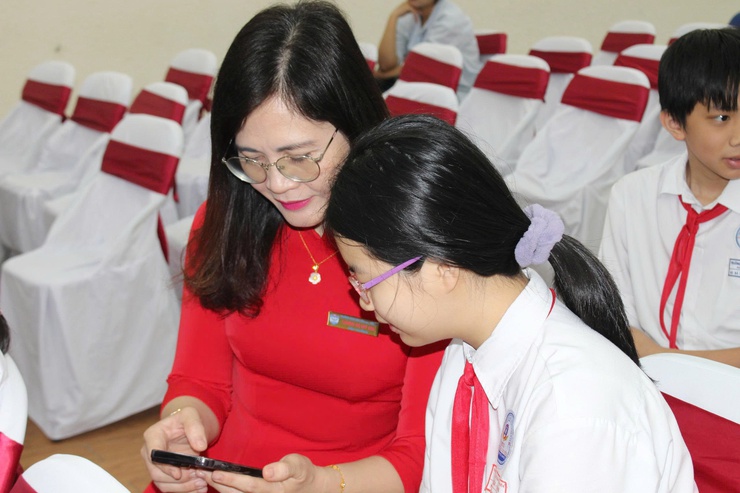 Phường Yên Sở triển khai Kế hoạch hỗ trợ người dân tạo và sử dụng chữ ký số trên VNeID- Ảnh 4.