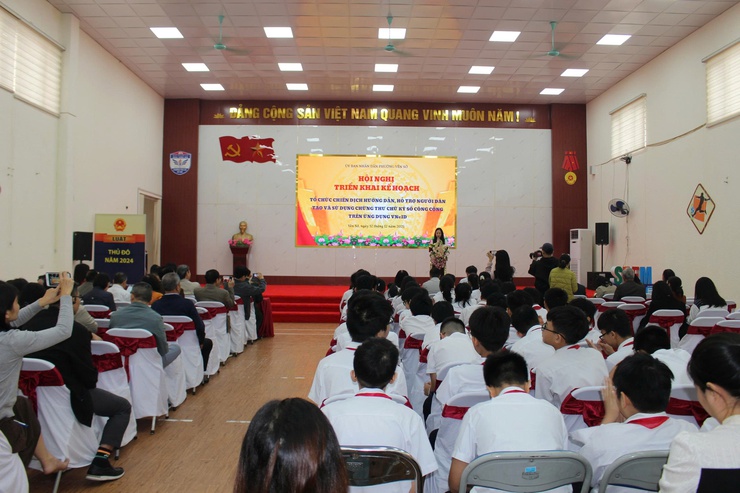 Phường Yên Sở triển khai Kế hoạch hỗ trợ người dân tạo và sử dụng chữ ký số trên VNeID- Ảnh 1.