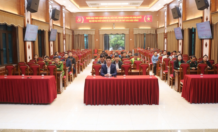 XÃ QUỐC OAI RA QUÂN GIẢI QUYẾT CÁC ĐIỂM NGHẼN, TĂNG CƯỜNG TRẬT TỰ, KỶ CƯƠNG, VĂN MINH ĐÔ THỊ- Ảnh 1.