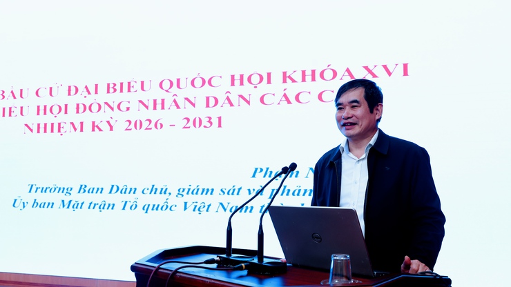 Tập huấn công tác bầu cử đại biểu Quốc hội và HĐND các cấp cho 4 xã Vân Đình, Ứng Thiên, Ứng Hòa, Hòa Xá- Ảnh 4.