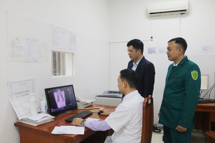 Xã Quốc Oai tổ chức khám tuyển nghĩa vụ quân sự và thực hiện nghĩa vụ Công an nhân dân năm 2026- Ảnh 12.