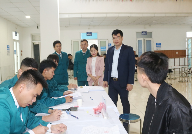 Xã Quốc Oai tổ chức khám tuyển nghĩa vụ quân sự và thực hiện nghĩa vụ Công an nhân dân năm 2026- Ảnh 2.