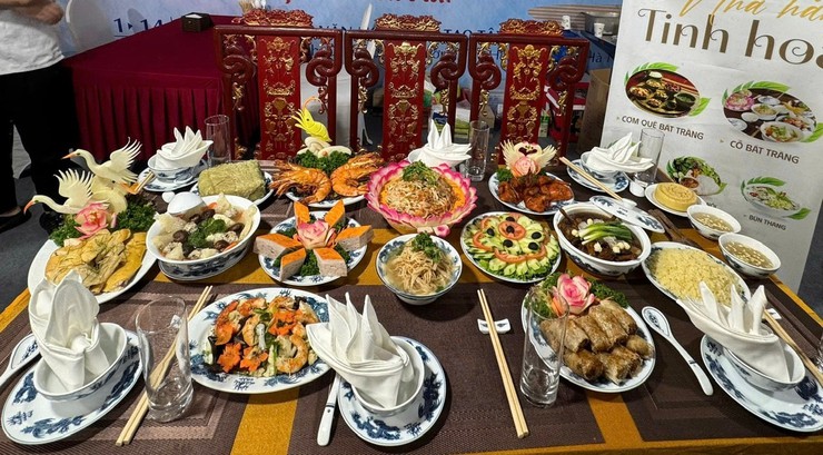 Khai mạc Liên hoan Ẩm thực và Du Lịch làng nghề, phố nghề Hà Nội 2025: Khẳng định giá trị văn hóa và tiềm năng du lịch Thủ Đô!- Ảnh 5.