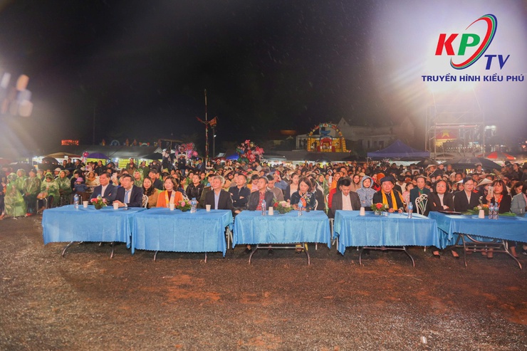 Lãnh đạo xã Kiều Phú dự Lễ khai mạc Lễ hội truyền thống thôn Liên Trì Đồng Sơn năm 2025- Ảnh 3.