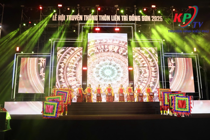 Lãnh đạo xã Kiều Phú dự Lễ khai mạc Lễ hội truyền thống thôn Liên Trì Đồng Sơn năm 2025- Ảnh 18.