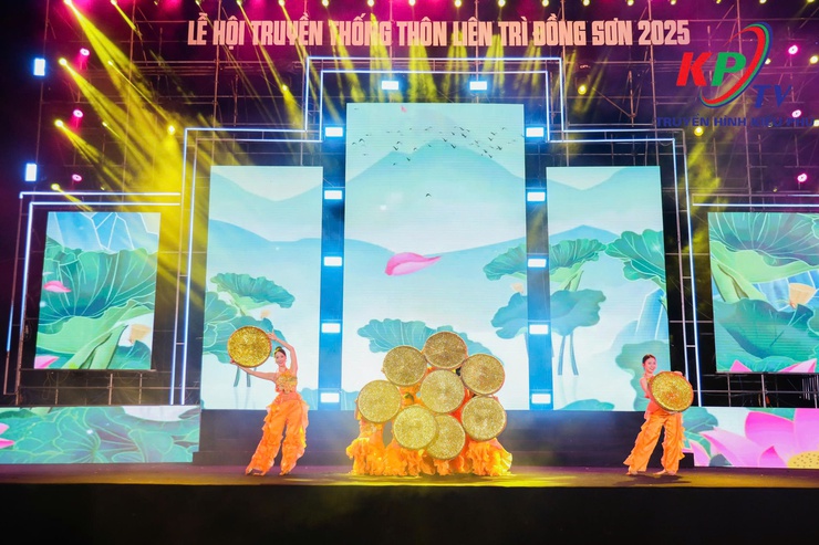 Lãnh đạo xã Kiều Phú dự Lễ khai mạc Lễ hội truyền thống thôn Liên Trì Đồng Sơn năm 2025- Ảnh 13.