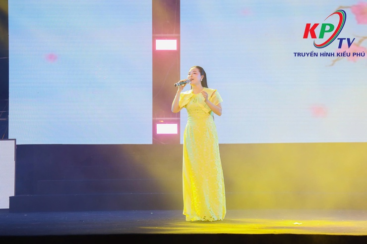 Lãnh đạo xã Kiều Phú dự Lễ khai mạc Lễ hội truyền thống thôn Liên Trì Đồng Sơn năm 2025- Ảnh 12.