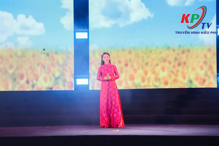 Lãnh đạo xã Kiều Phú dự Lễ khai mạc Lễ hội truyền thống thôn Liên Trì Đồng Sơn năm 2025- Ảnh 16.