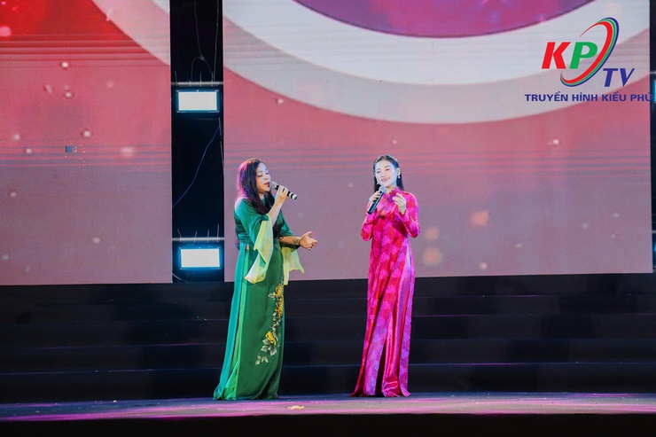 Lãnh đạo xã Kiều Phú dự Lễ khai mạc Lễ hội truyền thống thôn Liên Trì Đồng Sơn năm 2025- Ảnh 10.