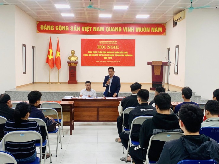 PHƯỜNG LĨNH NAM TỔ CHỨC QUAN TRIỆT GIAO NHIỆM VỤ KHÁM TUYỂN SỨC KHOẺ NVQS VÀ NGHĨA VỤ THAM GIA CÔNG AN NĂM 2026- Ảnh 3.