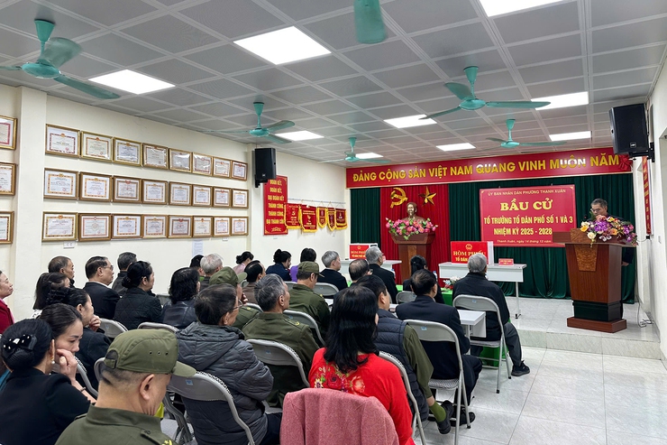 Cử tri phường Thanh Xuân nô nức tham gia bầu cử Tổ trưởng tổ dân phố- Ảnh 10.